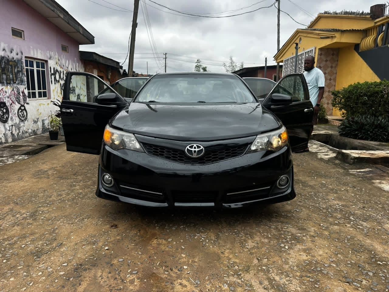 TOYOTA CAMRY 2014 SE, automatic