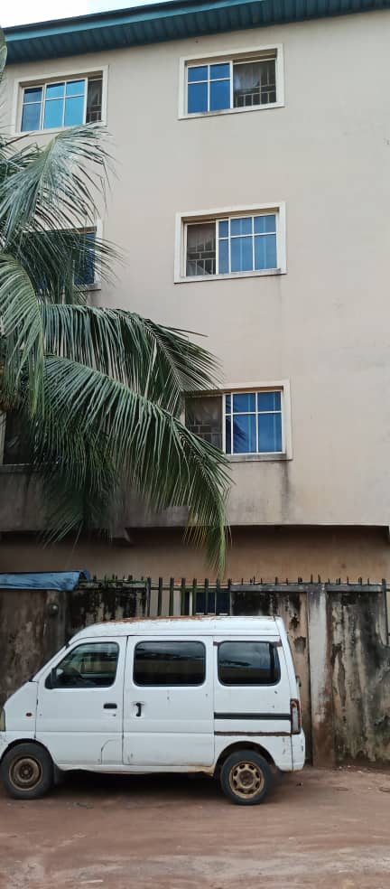 3 STOREY BUILDING Of 8 Flats For Sale At Orji Owerri - Call 08034752720