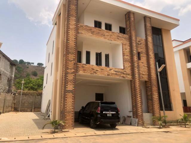 5 And 6Bdr Standalone Duplexes For Sale At Katampe Extension - Call 08060306885