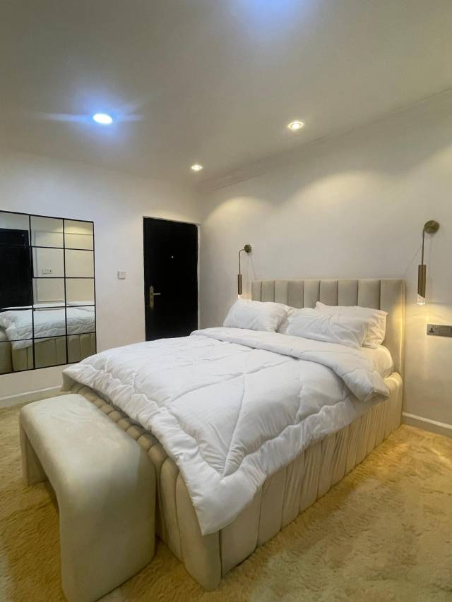 Book Your Premium Selfcon Stay In VI Today - Call 07035814232