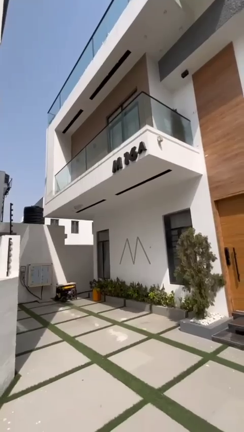 Furnished Smart Home For Sale In Lekki - Call 07033104353