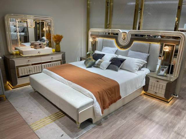 Turkish Bed With Mirror And Side Drawers - Call 08144280912