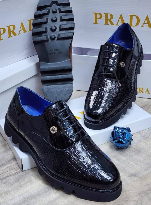 We Sell Quality Shoes For Men - Call 07064355772