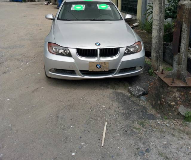 BMW 323i 2008