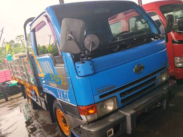 NISSAN CABSTAR 2004 - CALL 08166625614