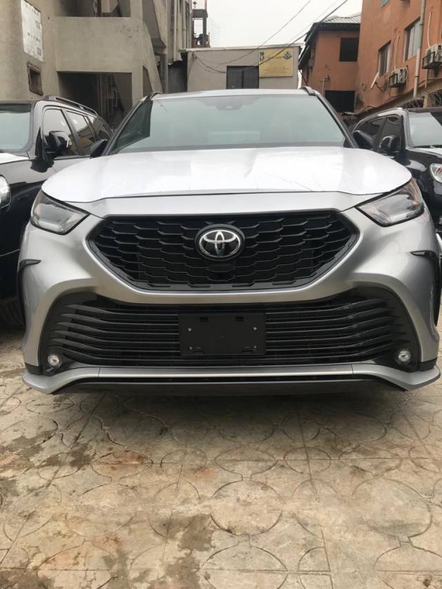 2021 Toyota Highlander Call 08121151972