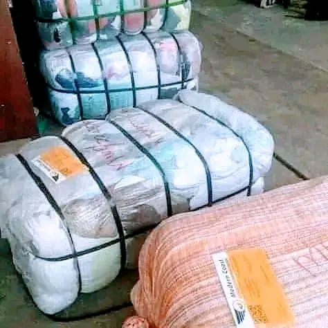 UK Bales Of Clothes
