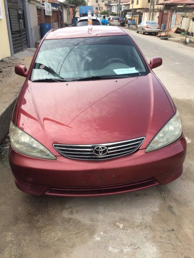 Toyota Camry 2005