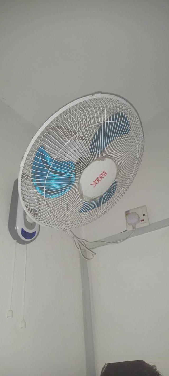 Sonik Wall Fan
