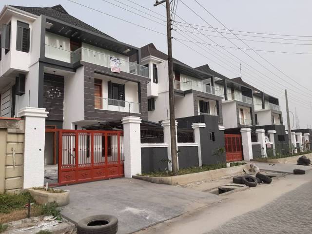 6 Bdr (with Guest Room Included) And 2 Rooms Bq - CALL 08078503306