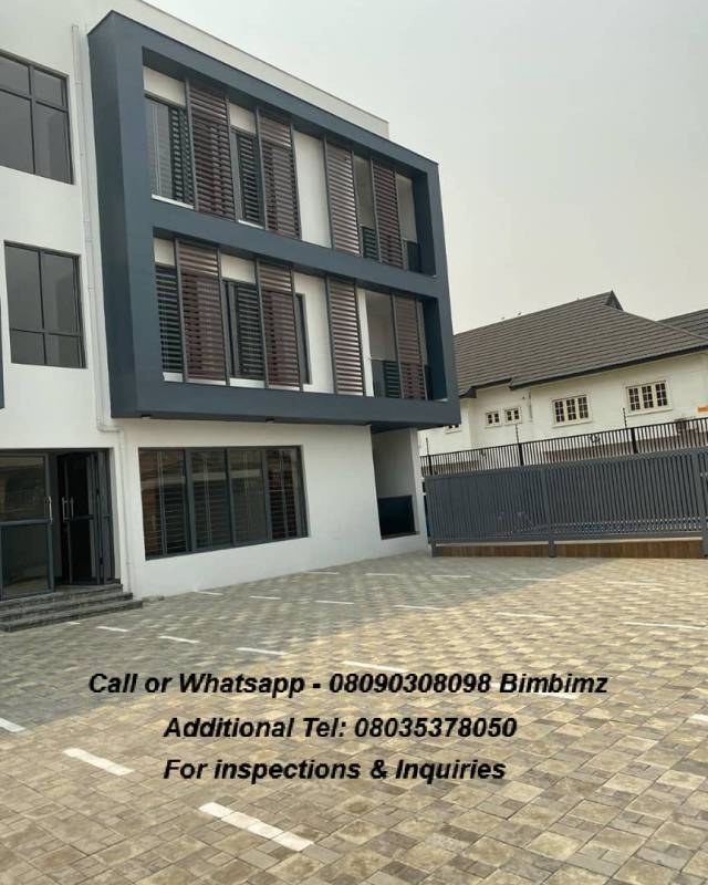 3 BDR SMART APARTMENTS FOR SALE AT LEKKI PHASE 1 - Call 08090308098