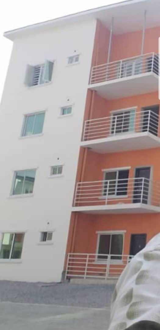 3 Bedroom Apartment In Chevron Axis - CALL 08094156441