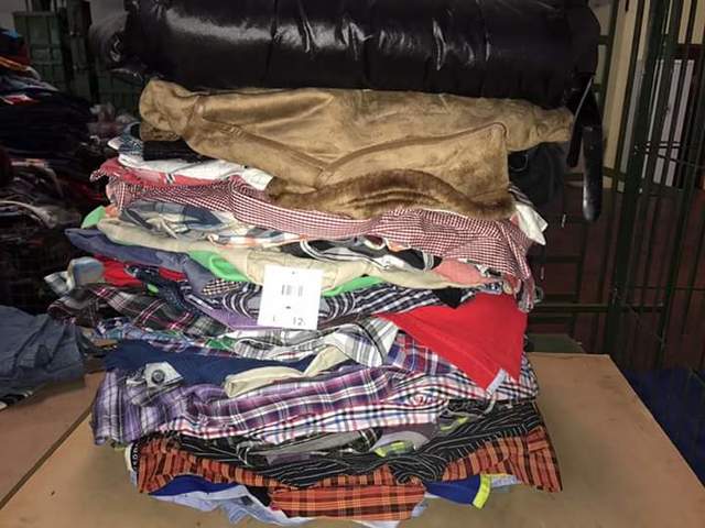 First Grade Bales Of Clothes