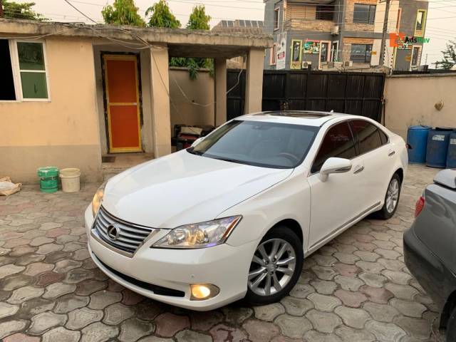 Foreign Used 2011 Lexus ES350 - Call 09060867186