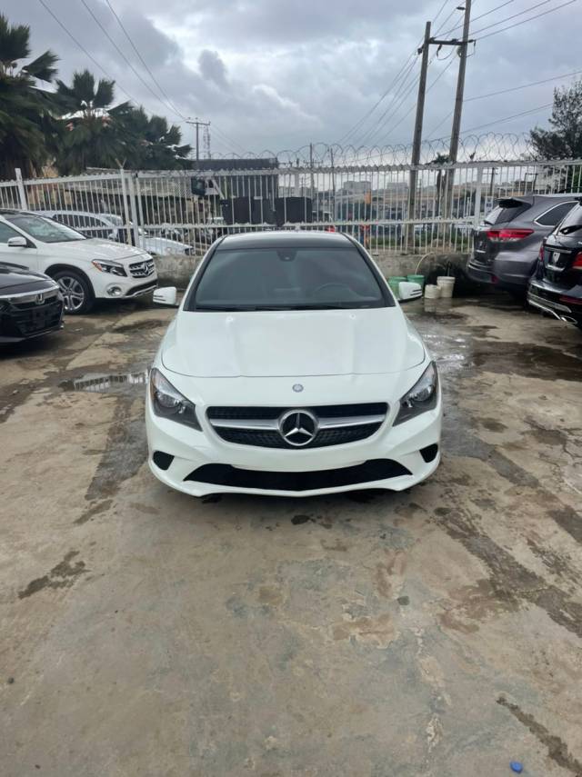 2016 Mercedes Benz CLA250