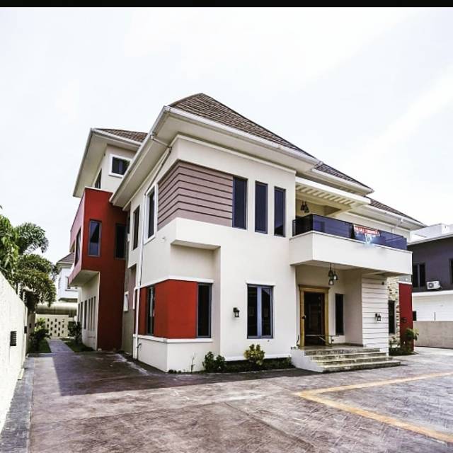 6 Bedroom Fully Detached Duplex With A Swimming Pool At Lekki - CALL 07051018777