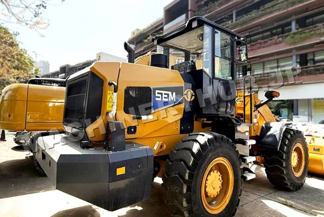 SEM 636F Wheel Loader For Sale In Nigeria