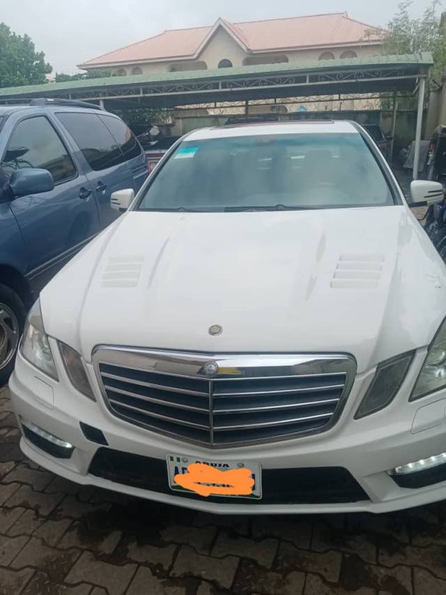 Benz E350 2010 Model For Sale At Abuja - Call 08035101411