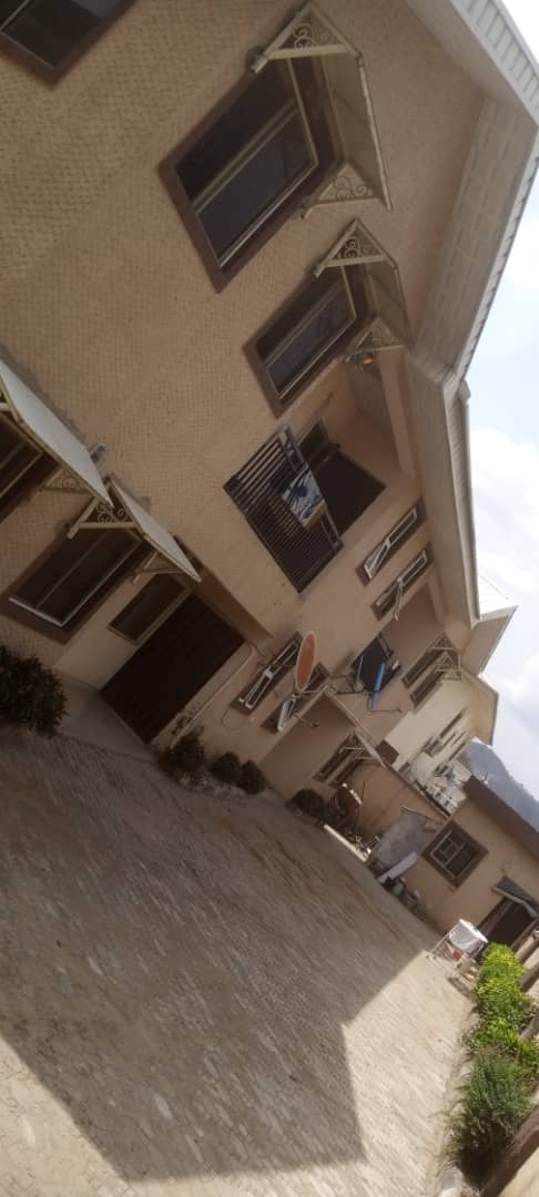 House For Sale At Katampe Abuja - Call 08059336467