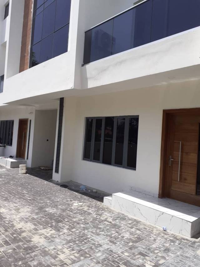 Brand New 4 Bedroom Terrace At Agungi, Lekki (Call Or Whatsapp - 08022224434)